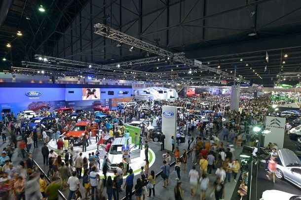 ตลาดรถยนต์ 3 ไตรมาสหดตัว 14.6% จักรยานยนต์เริ่มซบหดตัว 3.65%
