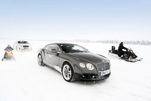 BENTLEY CONTINENTAL GT3-R โชว์สมรรนะบนถนนน้ำแข็งที่ ICE POWER 2015