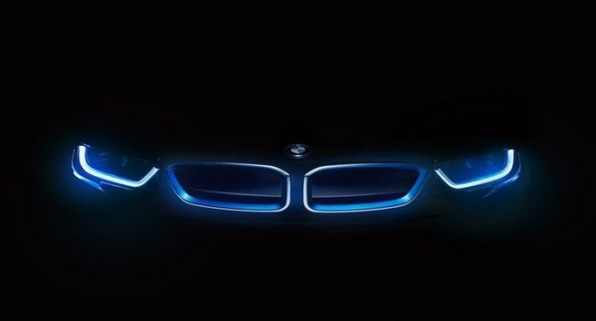 ผู้บริหาร BMW เห็นไม่ตรงกันว่าจะผลักดันรถไฟฟ้าหรือระบบขับขี่อัตโนมัติ