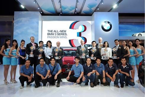 BMW Group ประเทศไทย คว้า 8 รางวัลรถยนต์ยอดเยี่ยมแห่งปี 2012 ที่งานมอเตอร์โชว์