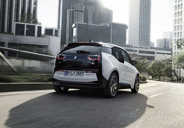 มาแน่ปีหน้า BMW i3 ขยายระยะทางขับเคลื่อนไกลยิ่งขึ้น