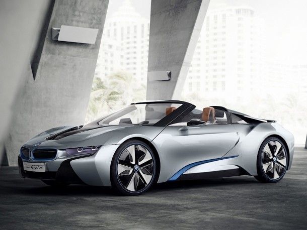 BMW i8 Roadster จะมาพร้อมแรงม้าที่มากกว่ารุ่นปรกติ พร้อมน้ำหนักตัวถังที่เบาลง