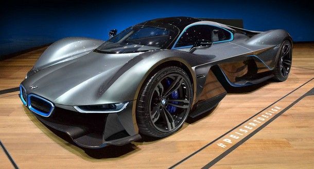 ชมภาพ เรนเดอร์ BMW M Hypercar ที่ใช้รถอย่าง Aston Martin Valkyrie เป็นต้นแบบ