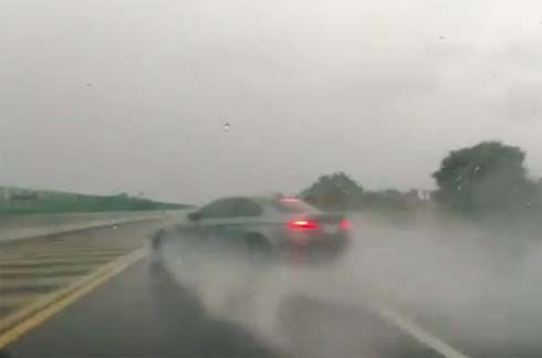 จังๆแบบนี้นึกว่าไม่รอด! BMW M3 Coupe กับวันที่แย่สุดในชีวิตบนถนนไฮเวย์