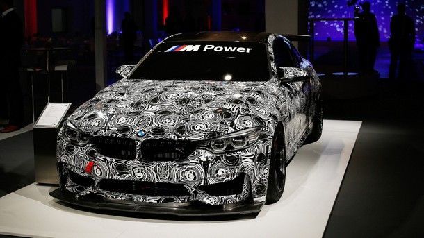 ภาพแรก BMW M4 GT4 สปอร์ตคาร์ซีรีส์ใหม่ พร้อมลงแทร็คการแข่งขันในปี 2018