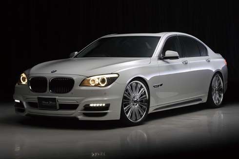 BMW Series 7 F01 Black Bison ซีดานหรูในแบบสปอร์ต ตามสไตล์ Wald International