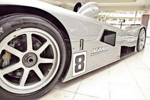 Cadillac Northstar LMP ปี 2000 อายุกว่า 10 ปีแต่ดูดีล้ำสมัย ถูกประกาศขายที่ 1.75 แสนเหรียญฯ