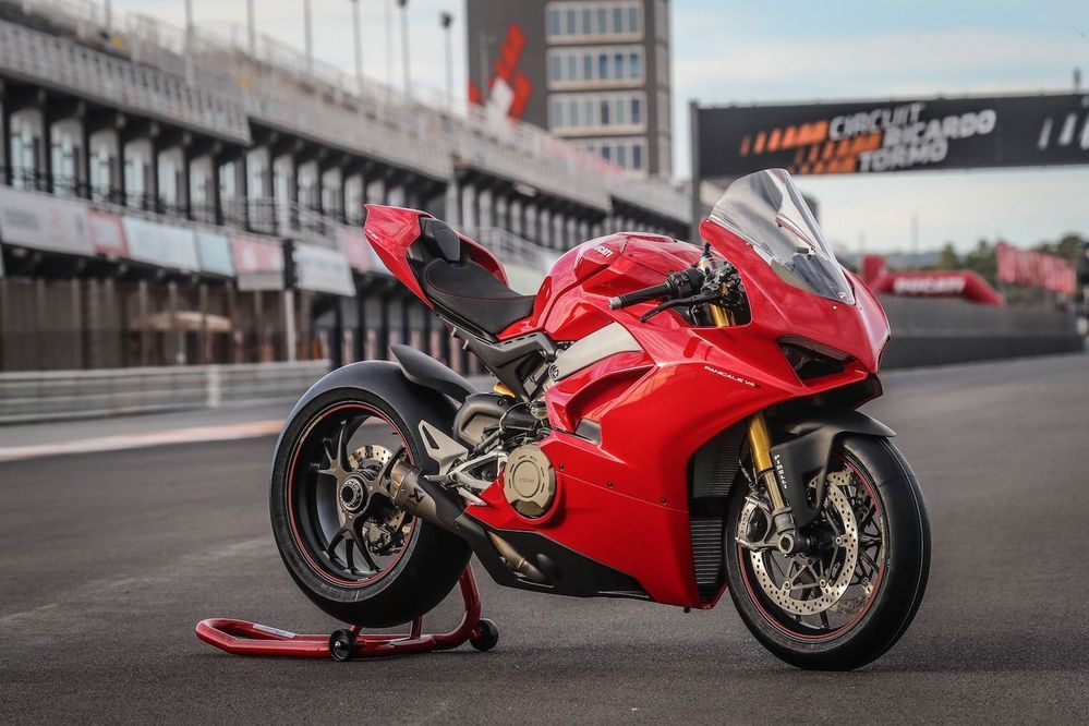 Ducati USA ประกาศเรียก Panigale V4 เกือบ 700 คัน แก้ปัญหาน้ำมันรั่ว