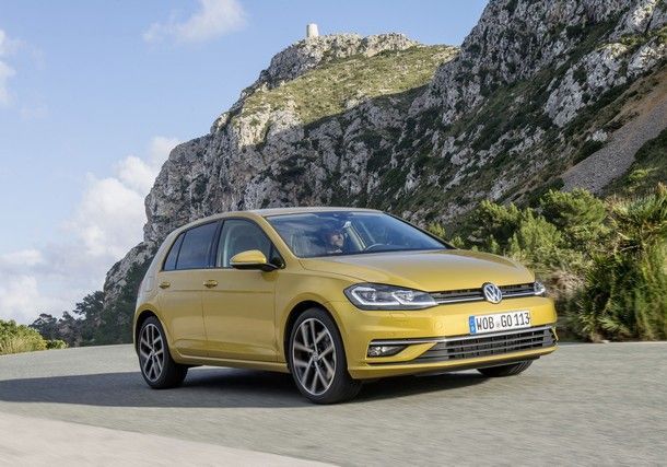 Volkswagen Golf facelift 2017 เคาะราคาแล้ว เริ่มต้นที่ £17,625 หรือราวๆ 7.8 แสนบาท ในอังกฤษ