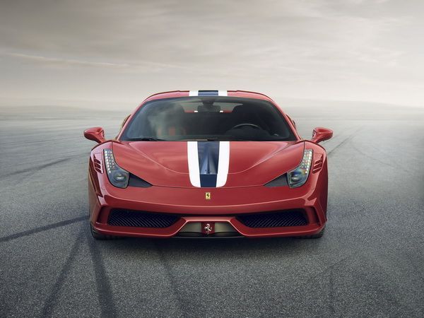 Ferrari 458 Speciale ที่สุดของเทคโนโลยี V8 เตรียมโชว์ตัวที่ Frankfurt Motor Show