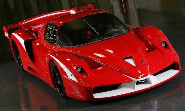 Ferrari FXX Evoluzione คันสุดท้ายออกขายด้วยค่าตัว 2.2 ล้านเหรียญฯ