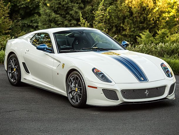 ฤาจะสิ้นมนต์ขลัง เผยรถคลาสิกขุมพลังวี12 ของ Ferrari เริ่มขายไม่ออก