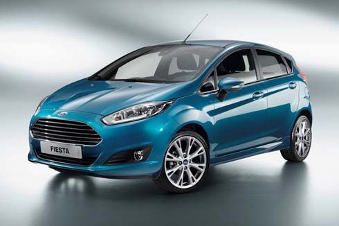 Ford Fiesta 2013 เฟียสต้าไมเนอร์เชนจ์ มาพร้อมกระจังหน้าคล้าย Aston Martin