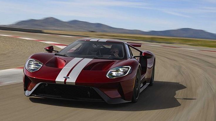 Ford GT '66 Heritage Edition รุ่นพิเศษเพื่อเฉลิมฉลองครบรอบ 50 ปี ชัยชนะ ...