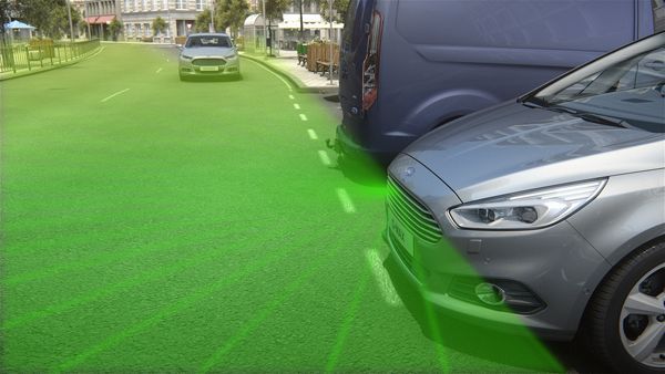 Ford ติดตั้งกล้องที่กระจังหน้าแก้ปัญหาขับผ่านแยกมุมอับสายตา