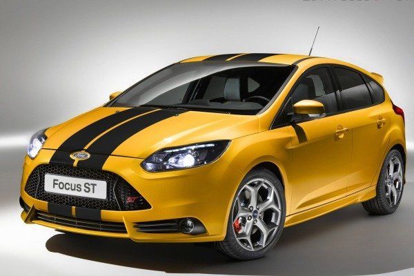 Ford เตรียมแนะนำ Ford Focus ST Diesel กำลัง 182 แรงม้า ในรุ่นปรับโฉม
