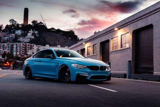 BMW M4 Frozen Yas Marina Blue ฉายา สเมิร์ฟตัวจี๊ด พร้อมรูปทรงสปอร์ตเต็มขั้น