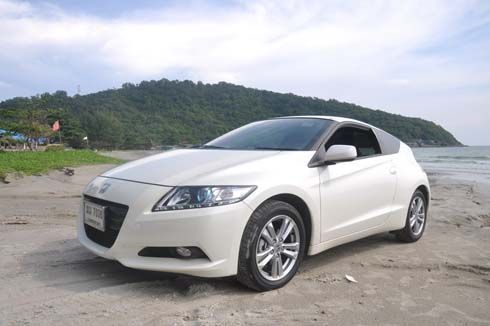 รีวิว Honda CR-Z 2012 ขับทดสอบสปอร์ตไฮบริด ขับสนุกคล่องตัว และประหยัดน้ำมัน