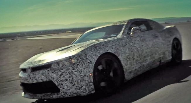 ผู้บริหาร GM มั่นใจ Camaro ใหม่เหนือชั้นกว่า Ford Mustang