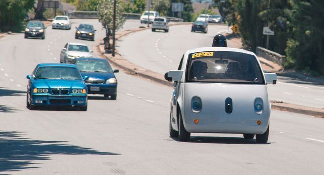 Google เริ่มทดสอบรถขับขี่อัตโนมัติบนถนนสาธารณะแล้ว
