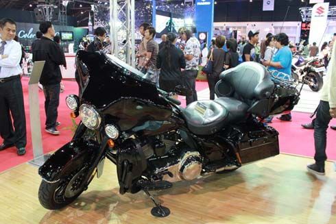 บุกซุ้ม Harley-Davidson ที่งาน 2011 Bangkok International Motor Show