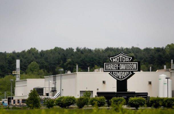 การที่ Harley-Davidson เปิดโรงงานนอกอเมริกาเหมือนเป็นการตบหน้าคนชาติเดียวกัน
