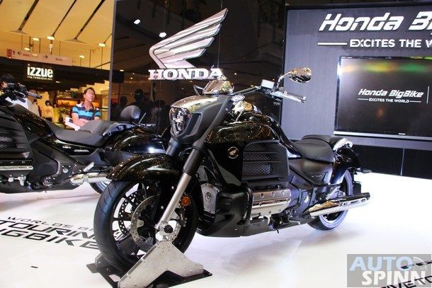 Honda Bigbike เปิดตัวรถใหม่ 3 รุ่น ในงาน BMF 2014
