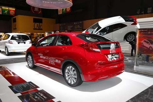 Honda ปล่อยทีเซอร์ Civic Station Wagon พร้อมรุ่นดีเซล 1.6 ลิตรที่ปารีส