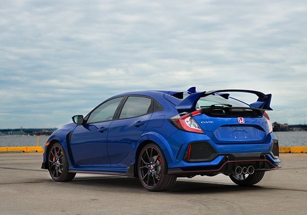 Honda เปิดประมูล Civic Type R คันแรกในอเมริกา