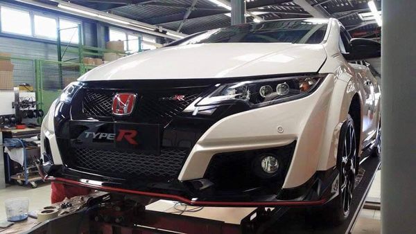 นับถอยหลัง Honda Civic Type R เตรียมเผยโฉมตัวจริง
