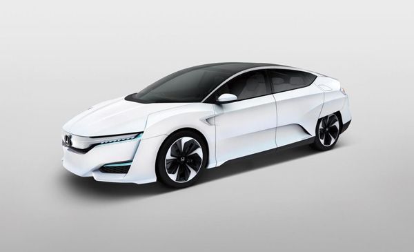 Honda FCV รถต้นแบบไฮโดรเจนเปิดตัวในญี่ปุ่น เตรียมขายจริงปี 2016