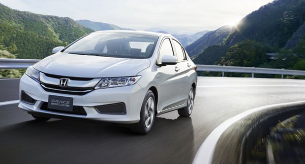 Honda เผยโฉม “Grace” ซับคอมแพกต์ซีดานไฮบริดในร่าง City ออกทำตลาดญี่ปุ่น