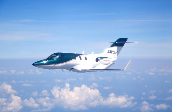 Honda Jet เครื่องบินเจ็ตส่วนตัวผ่านฉลุยการทดสอบบินครั้งแรก