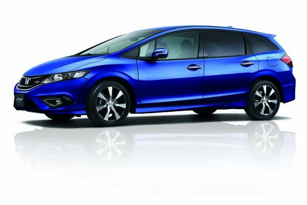 Honda Jade RS สปอร์ตยิ่งขึ้นด้วยขุมพลัง VTEC Turbo