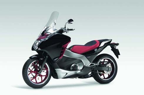 Honda Mid Concept มอเตอร์ไซค์ข้ามพันธุ์ สไตล์ Maxiscooter ตอบโจทย์ผู้ใช้มากกว่า?