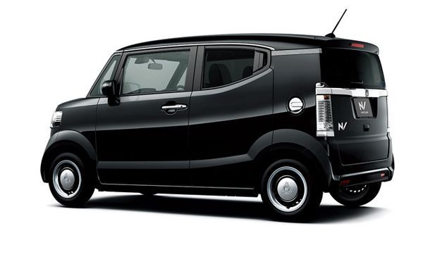 น่ารักอีกแล้ว Honda N-Box Slash เคคาร์สุดเท่ด้วยสไตล์เฉพาะตัว