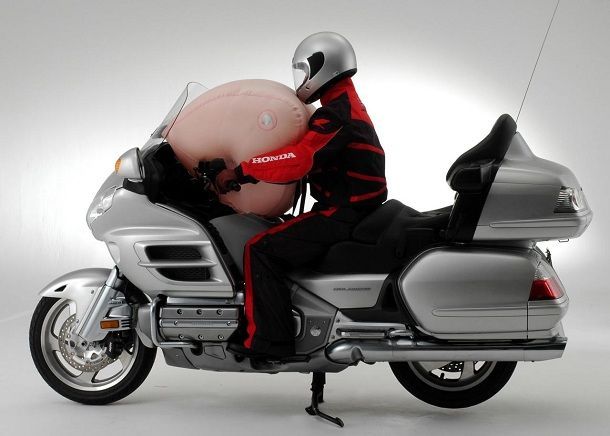 Honda เรียก GoldWing เข้าปรับปรุงคุณภาพอีกรอบหลังปัญหาถุงลม Takata ยังไม่จบ