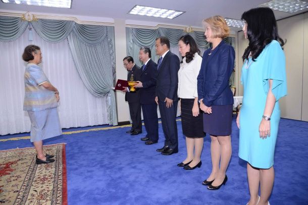 กองทุนฮอนด้าเคียงข้างไทย ทูลเกล้าฯ ถวายเงิน 6 ล้านบาท สนับสนุนการดำเนินงาน โครงการแก้มลิงหนองน้ำพล จังหวัดลพบุรี