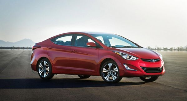 Hyundai สร้างประวัติศาสตร์ยอดขาย Elantra ทะลุหลัก 10 ล้านคัน