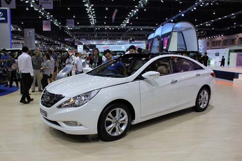 หรูแบบสปอร์ตคูเป้ Hyundai Sonata Sport เปล่งประกายที่งาน Bangkok Motor Show