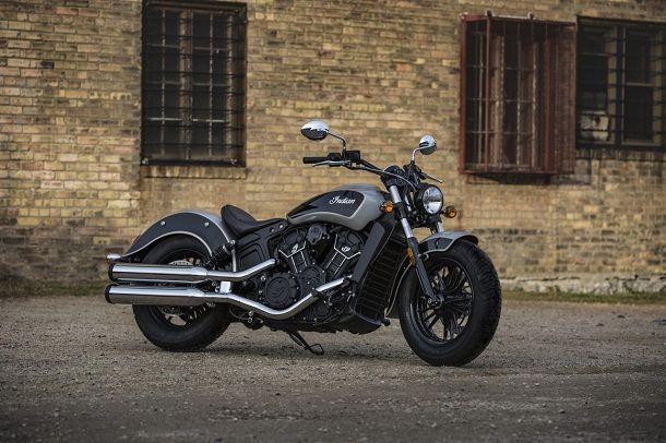 Indian Scout Sixty ครูเซอร์ระบายความร้อนด้วยน้ำเพิ่มสีสันแบบทูโทน