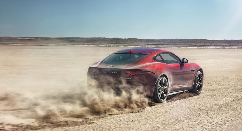 Jaguar F-Type เพิ่มสมรรถนะด้วยระบบขับเคลื่อนสี่ล้อ