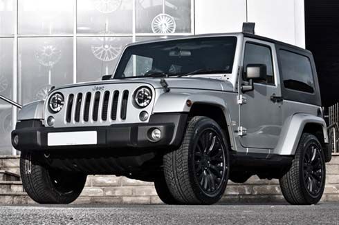 Jeep Wrangler 4x4 SUV ในชุดแต่งโฉมชุดเล็ก ติดล้อบุหนังโดย Project Kahn