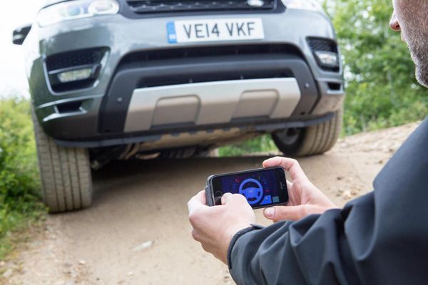 แหวกแนว! Jaguar Land Rover ยืนยันจะไม่ผลิตรถขับขี่อัตโนมัติ