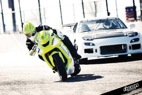 ศึกดริฟท์ข้ามสายพันธุ์ Kawasaki ZX10 ปะทะ Mazda RX-7 ติดขุมพลัง Corvette