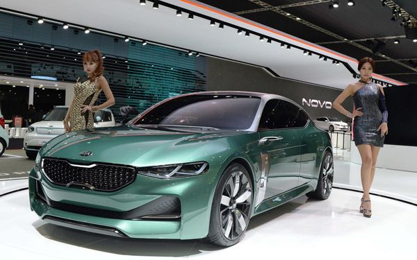 Kia Novo รถต้นแบบสไตล์สี่ประตูคูเป้สุดเท่