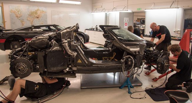 Koenigsegg โทษระบบเบรกเอบีเอสทำ One:1 ชนยับในเนอร์เบิร์กริง