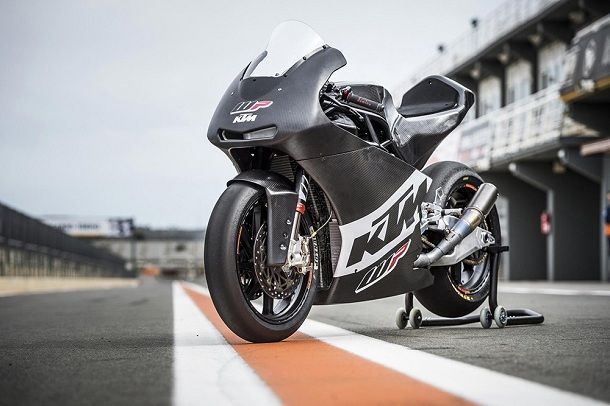 ทีม Red Bull Ajo KTM ได้สองขุนพลมาลุยศึก Moto2 ปีหน้าเรียบร้อย