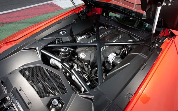 Lamborghini ชี้ขุมพลังแบบไร้ระบบอัดอากาศยังคงอยู่ต่อไป