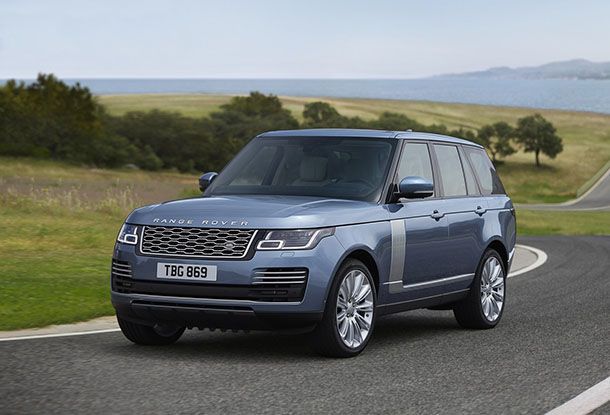 เปิดตัว 2018 Range Rover ปรับโฉมใหม่พร้อมเพิ่มรุ่นปลั๊กอินไฮบริด
